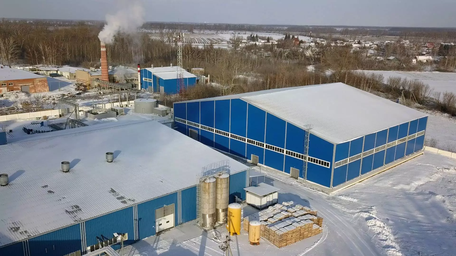 110. Pre-fabricated warehouse and apple processing center 54 x 54 x 10.2 near Lipetsk, Russia