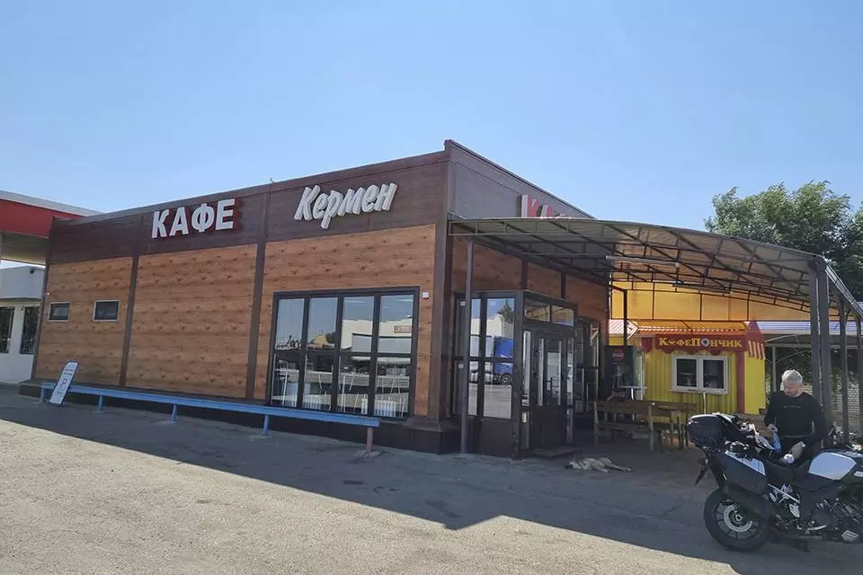 111. Pre-fabricated cafe 8 x 15 x 5.5 in Elista, Russia