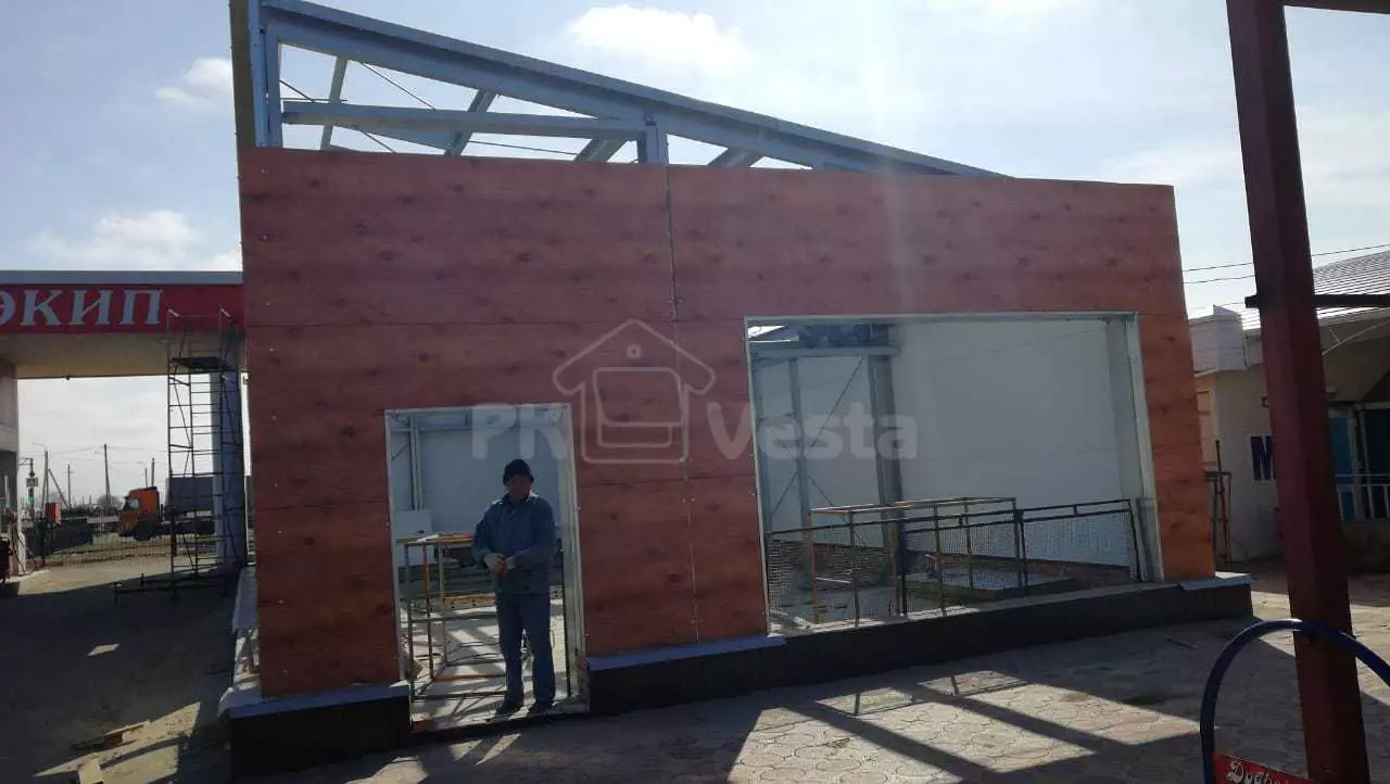 PK VESTA announces the beginning of the assembly of prefabricated steel cafe 8 x 15 x 5.4 made out of LSFF with an unusual design in Elista, Russia