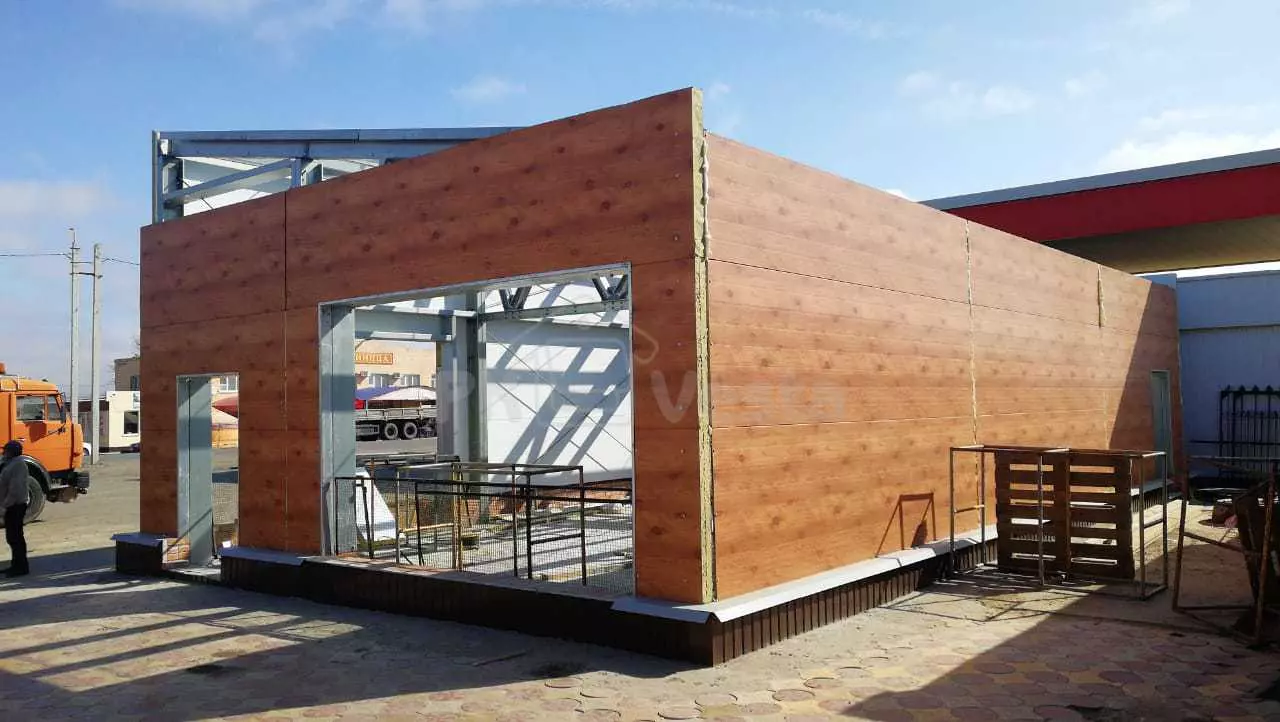 PK VESTA announces the beginning of the assembly of prefabricated steel cafe 8 x 15 x 5.4 made out of LSFF with an unusual design in Elista, Russia