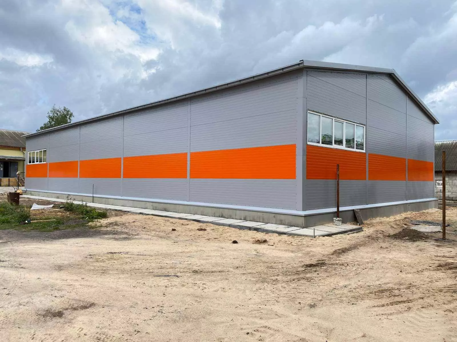 PK Vesta plant announces an export order of a pre-fabricated furniture shop with office 15x30x4.2 in Mogilev, Belarus