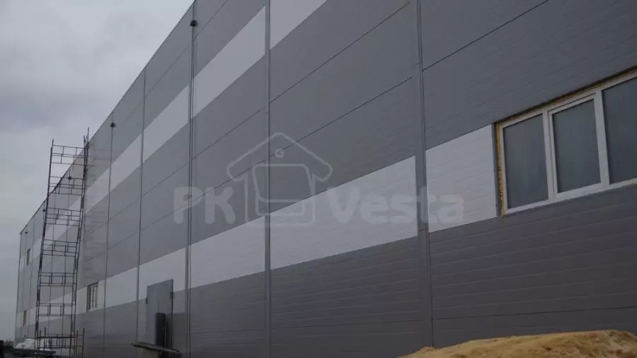 An order was made for a sandwich panel for a prefabricated warehouse (bread factory) 30 x 60 in Tula, Russia