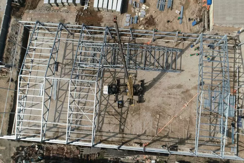 PK Vesta plant announces the assembly of the pre-fabricated shopping center 30W x 60L x 6H in Makhachkala, Russia