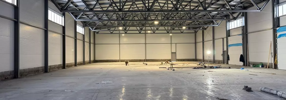 174. Prefabricated warehouse 24W x 60L x 6H for the storage of products for the protection of various Russian facilities in Moscow, Russia
